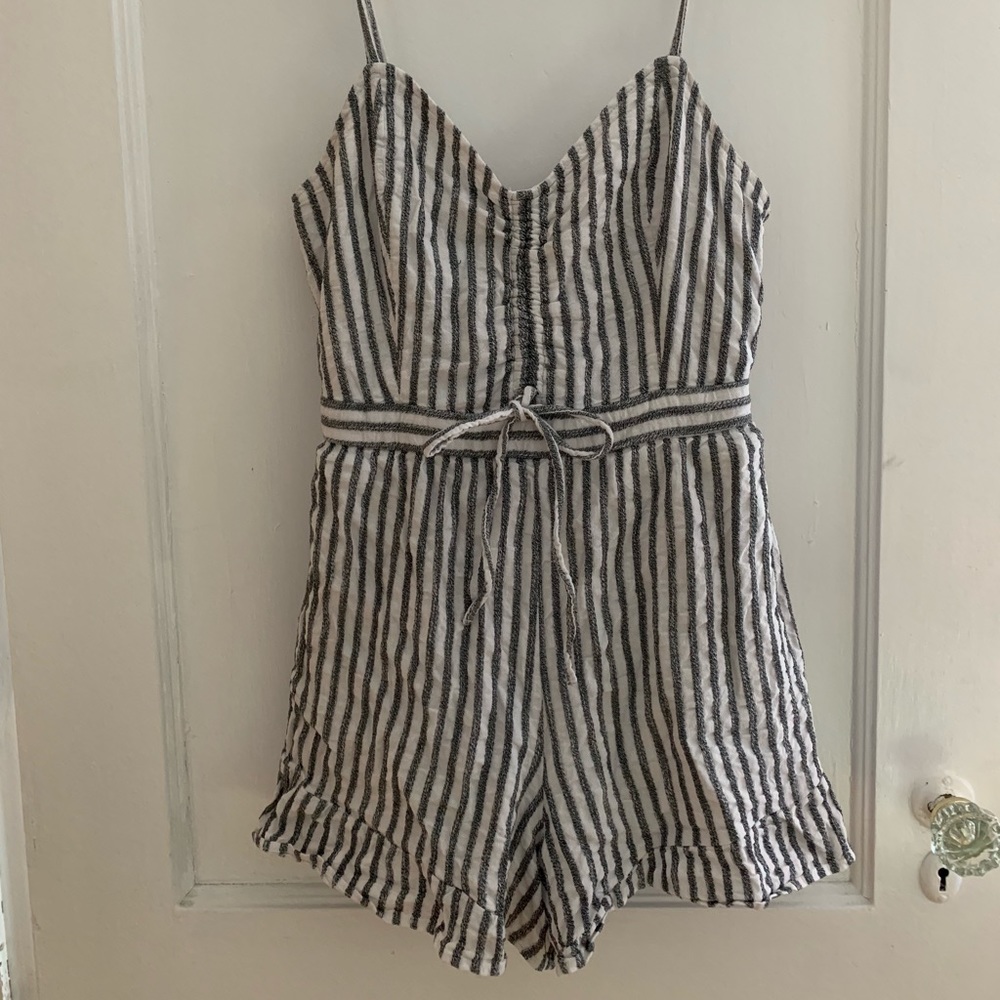 American Eagle Outfitters Romper